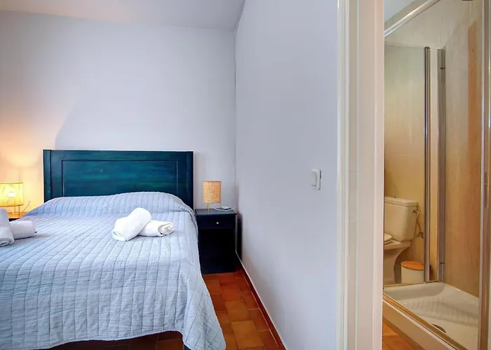 Helena's Dream Home, Corfu No7 格利法达