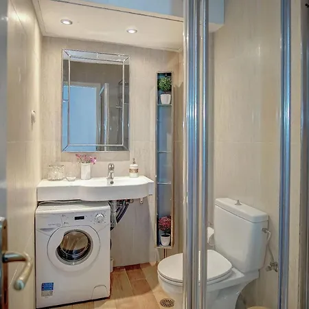 Helena's Dream Home, Corfu No7